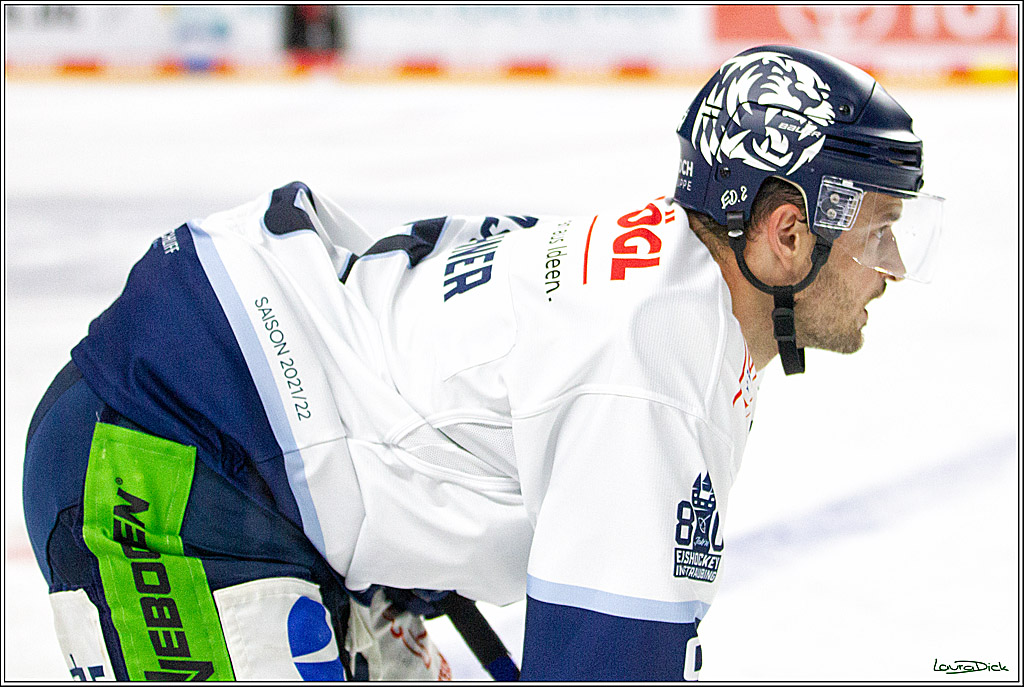 PENNY DEL;  Koelner Haie - Straubing Tigers; Koeln, 15.10.2021